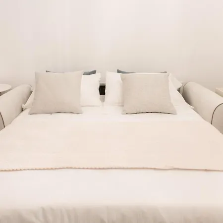 Apartment The *